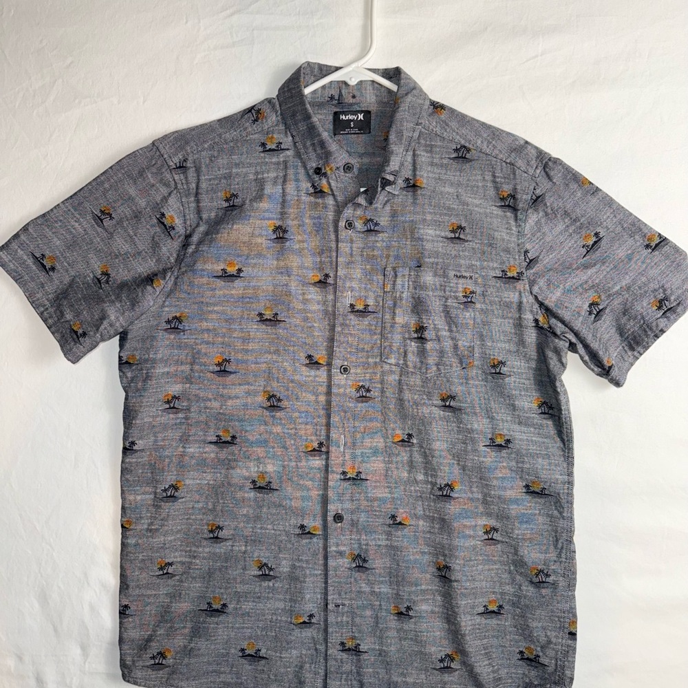 Men’s Hurley Sunset Palm Short-Sleeve Button Down Shirt Size Small
